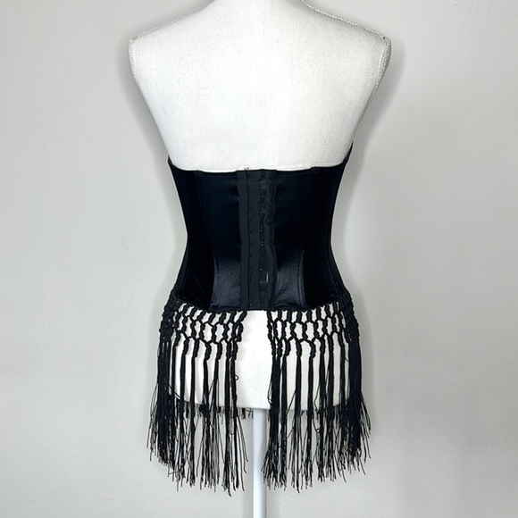 Vintage Victoria’s Secret Rose Corset - Picture 5 of 7